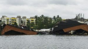 Amphan: Indian city of Kolkata devastated by cyclone