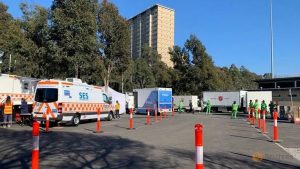 COVID-19: Melbourne wakes to another lockdown as more state borders close