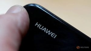 Huawei to request UK to delay 5G network removal