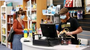 Shoppers in England ordered to wear masks from Jul 24