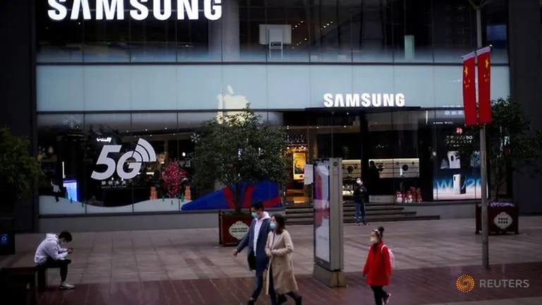 Samsung ‘definitely can’ supply a 5G network to UK, executive says