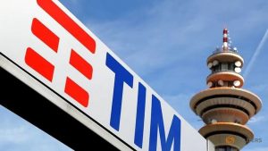 Exclusive: Italy working to create single broadband champion independent of TIM – source