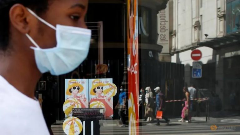 Scientists report that airborne coronavirus is probably infectious