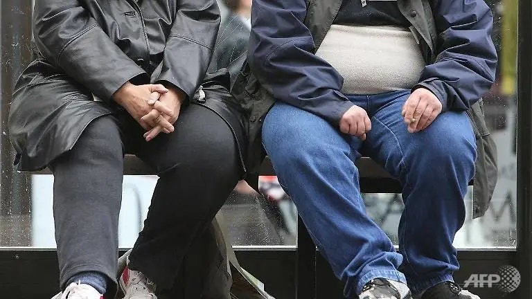 Britain unveils plans to tackle ‘obesity time bomb’