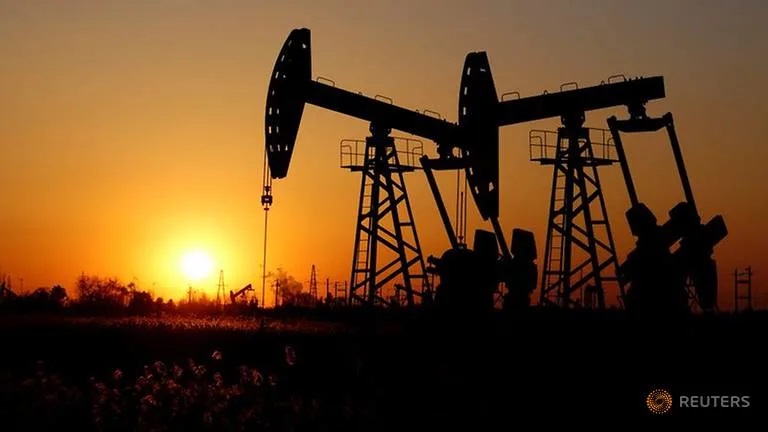 Oil steady as vaccine news counters rise in virus cases