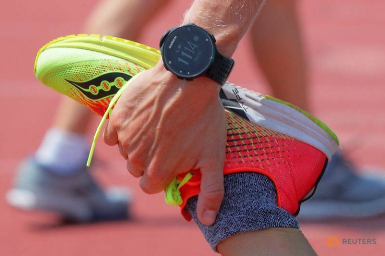 Could your Fitbit or Apple Watch detect early COVID-19 symptoms?