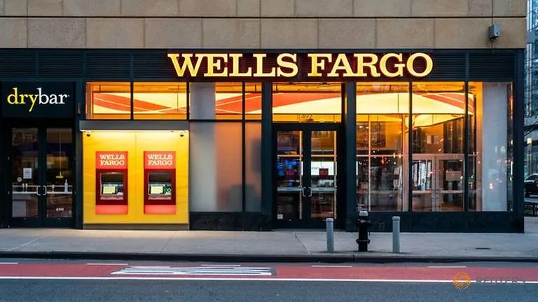 Wells Fargo swings to US$2.4 billion loss as pandemic bites