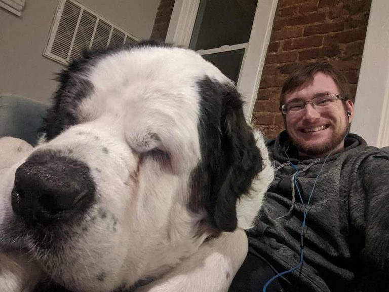 Protester’s arrest leads to crowd forming at Pittsburgh mayor’s home