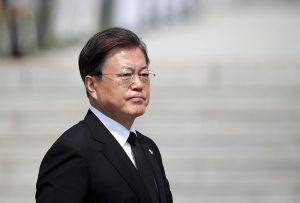 S.Korea’s Moon says always ready to talk with Japan over historic disputes