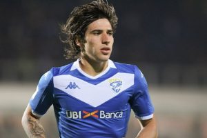 Italy midfielder Tonali joins AC Milan on loan from Brescia