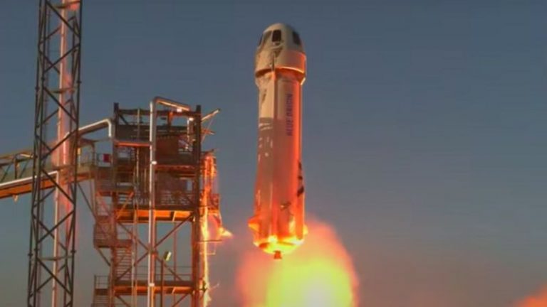 New Shepard: Jeff Bezos’ rocket tests Nasa Moon landing tech