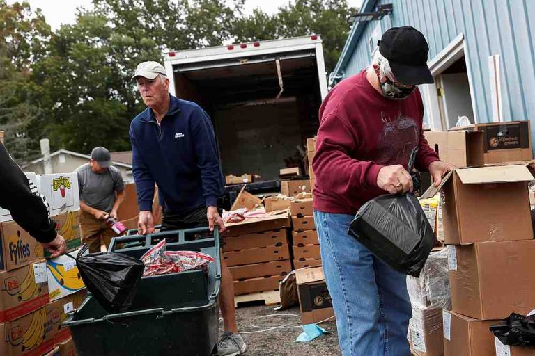 US coronavirus cases keep rising in grim march to Election Day