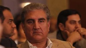 Pak foreign minister slams opposition, says Imran Khan govt will not resign