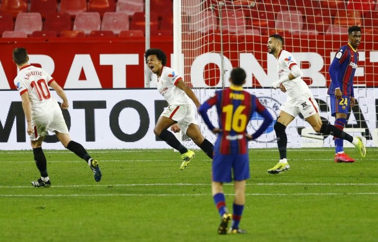Kounde, Rakitic give Sevilla big advantage in semi with Barca