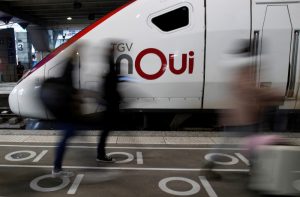 Parisians flee capital as new Covid-19 lockdown looms