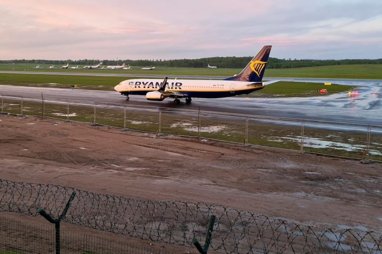 Polish prosecutors to investigate Ryanair flight diversion