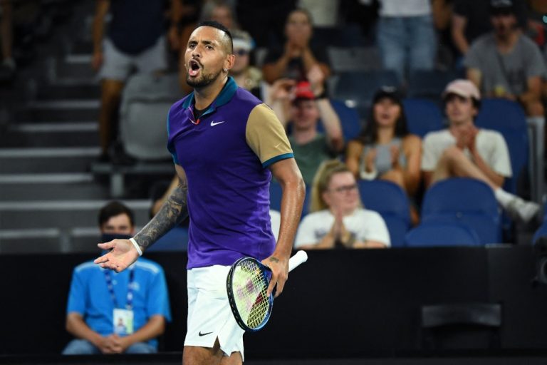 Kyrgios pulls out of Wimbledon build-up event due to neck pain