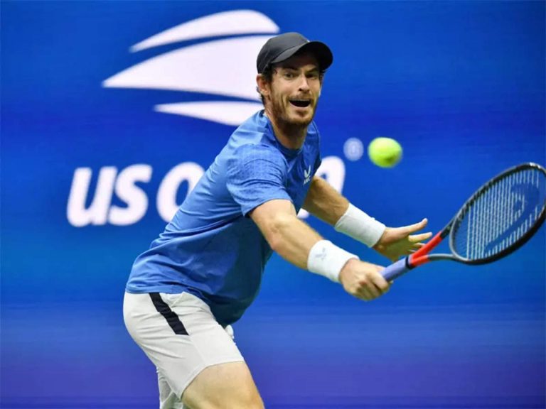 Tennis: Murray fires battle of bathroom break into orbit