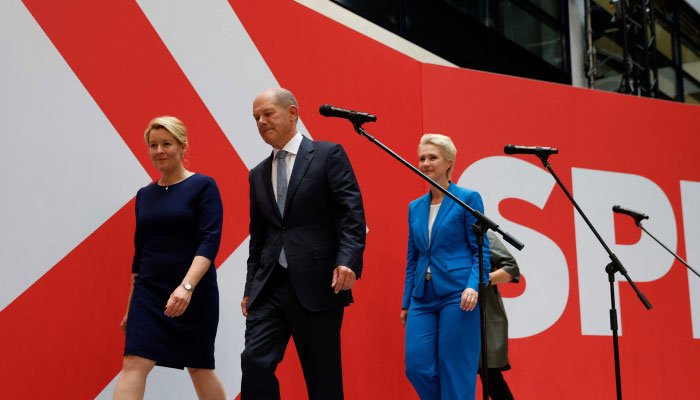 Germany in political limbo after Social Democrats’ narrow win