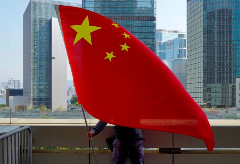 UK lawmakers warned of Chinese spying threat