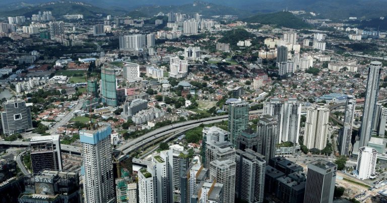 GDP likely to grow 5.4pc in 2022, says OCBC Bank