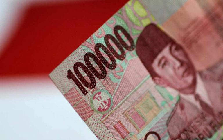 Indonesia raised $627 million from Islamic bonds auction, below target