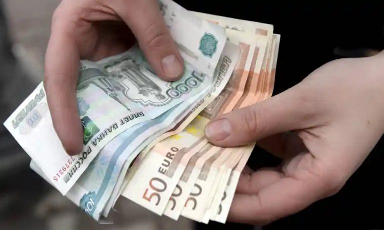 China’s FX regulator surveyed banks about business with Russia – sources