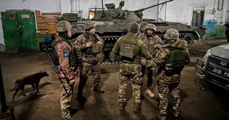 WSJ: US officials say Russia recruiting Syrians to fight in Ukraine