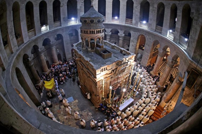 Israel government faces new split amid Jerusalem violence