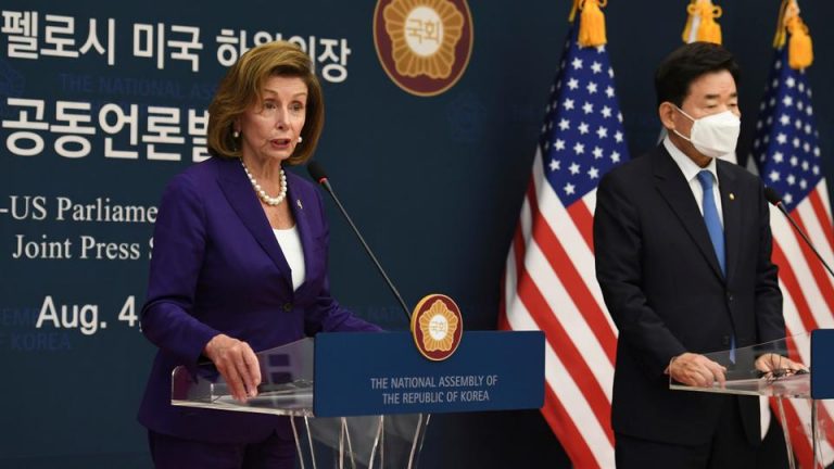 Pelosi vows support to denuclearise N.Korea, plans to visit Korea border