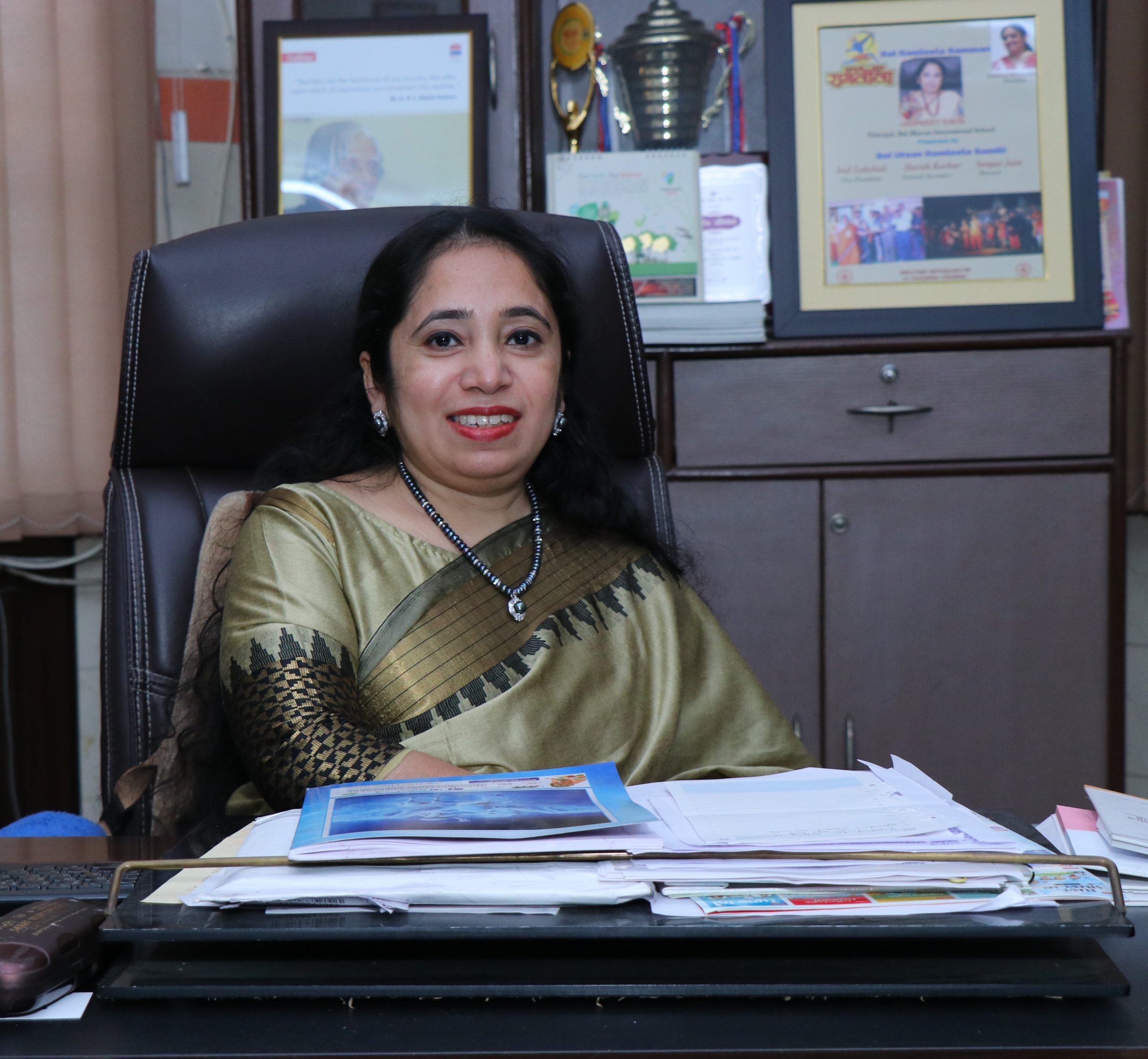 Dr. JASPREET KAUR