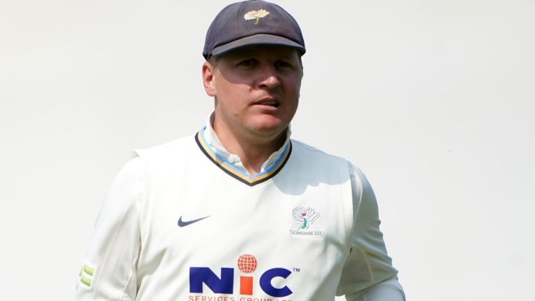 Yorkshire agree to end Ballance’s contract two years early