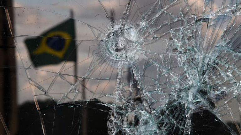 Brazil’s Lula sacks army commander after anti-government riots