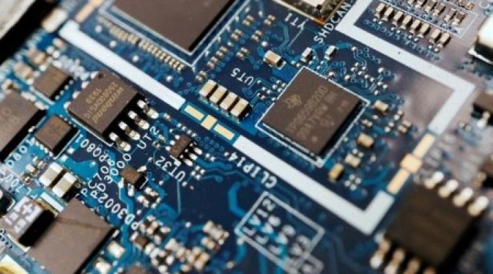 US firm AXT applying for permits after China restricts chipmaking exports