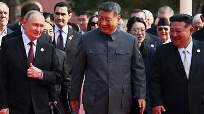 Hot mic picks up Putin and Xi discussing organ transplants and immortality